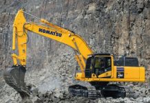 Komatsu Hydraulic Excavator PC490/LC-11: built to work both hard and efficiently