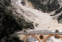 Italy: the history of the transport of marble from the Roman age until today