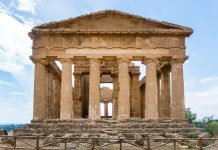 The Temple of Hephaestus: A Marble Masterpiece of Ancient Athens