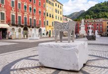 White Carrara 2025: il design contemporaneo e internazionale incontra il marmo