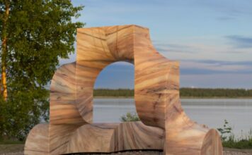 From the Urban Landscape to the Seabed: The Second Life of a Marble Sculpture
